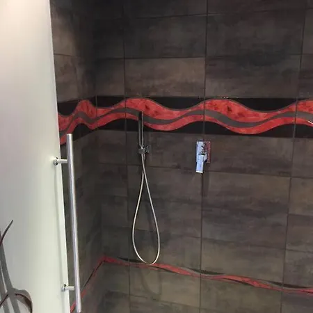 La Favorite - Centre De - Climatisation *