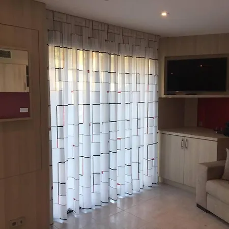 La Favorite - Centre De - Climatisation * Cassis